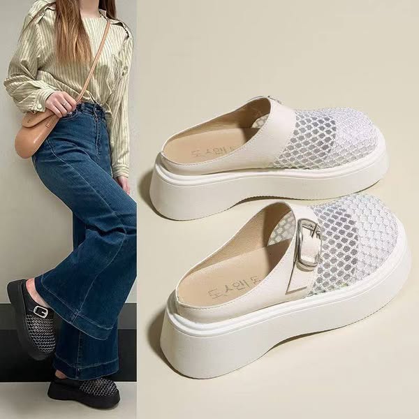 Fashionable slippers for womens