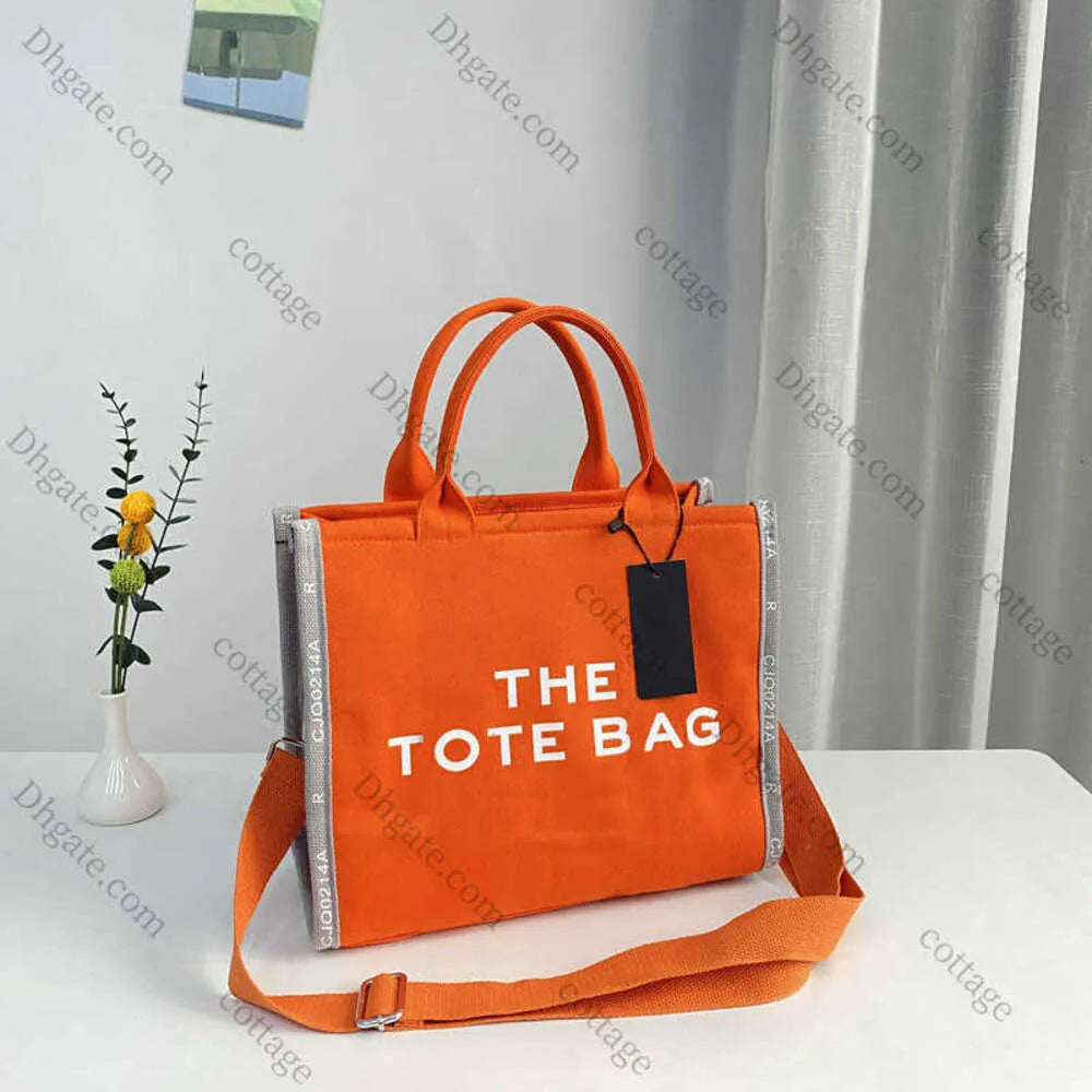 The TOTE bags for womens