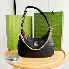 Gucci Aphrodite Small Shoulder Bag